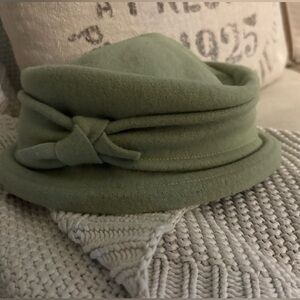 Easter/Spring Hat!  Parkhurst Hat Made in Canada.  Perfect for Easter!